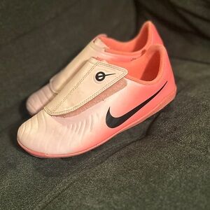 Nike Jr. Tiempo Legend 10 Club Soccer Cleats - Pink Foam/Black - Child Size 13C